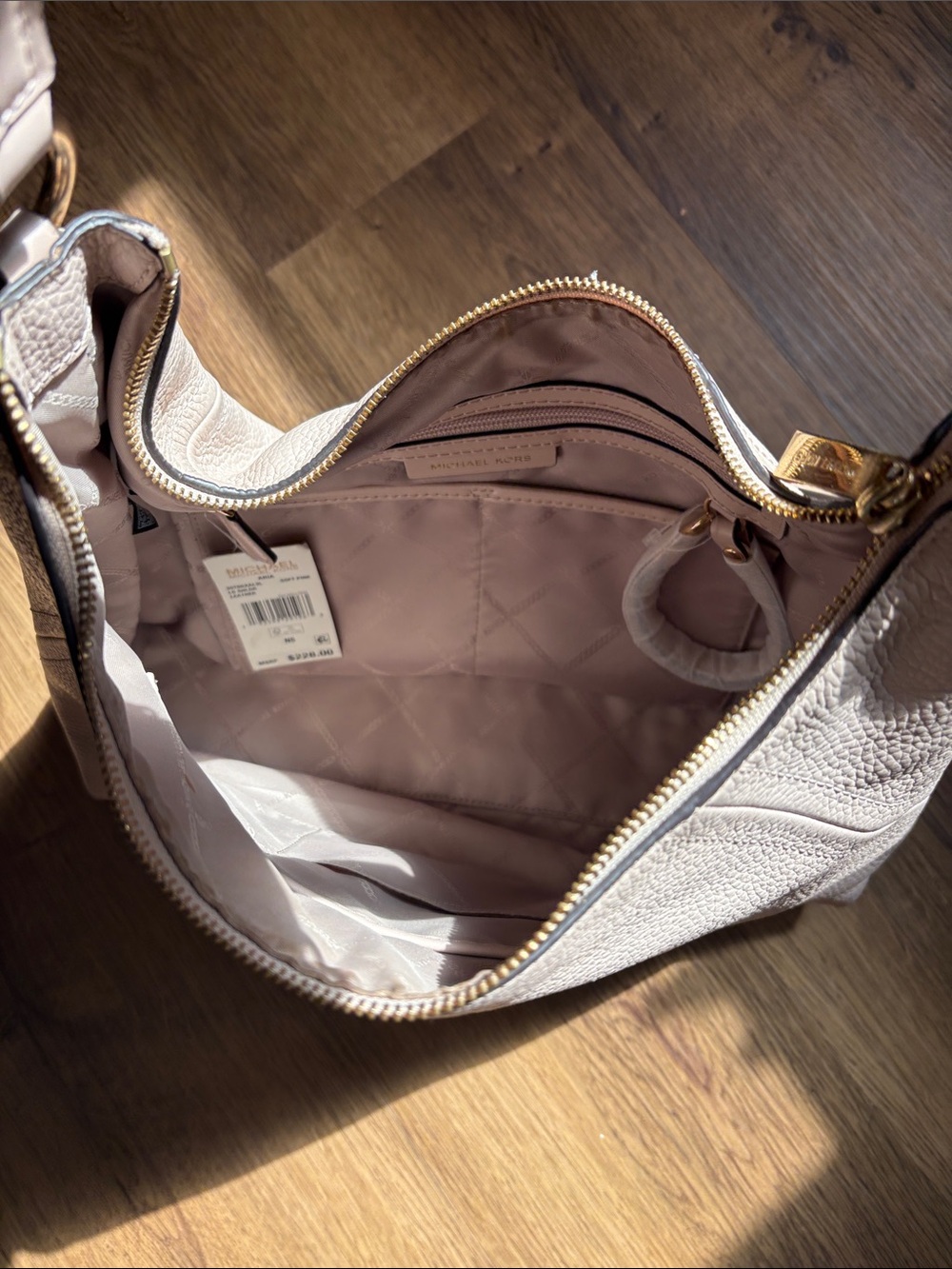 Michael Kors Pale Blush Leather Hobo Bag with Gold Hardware - Picture 5 of 8